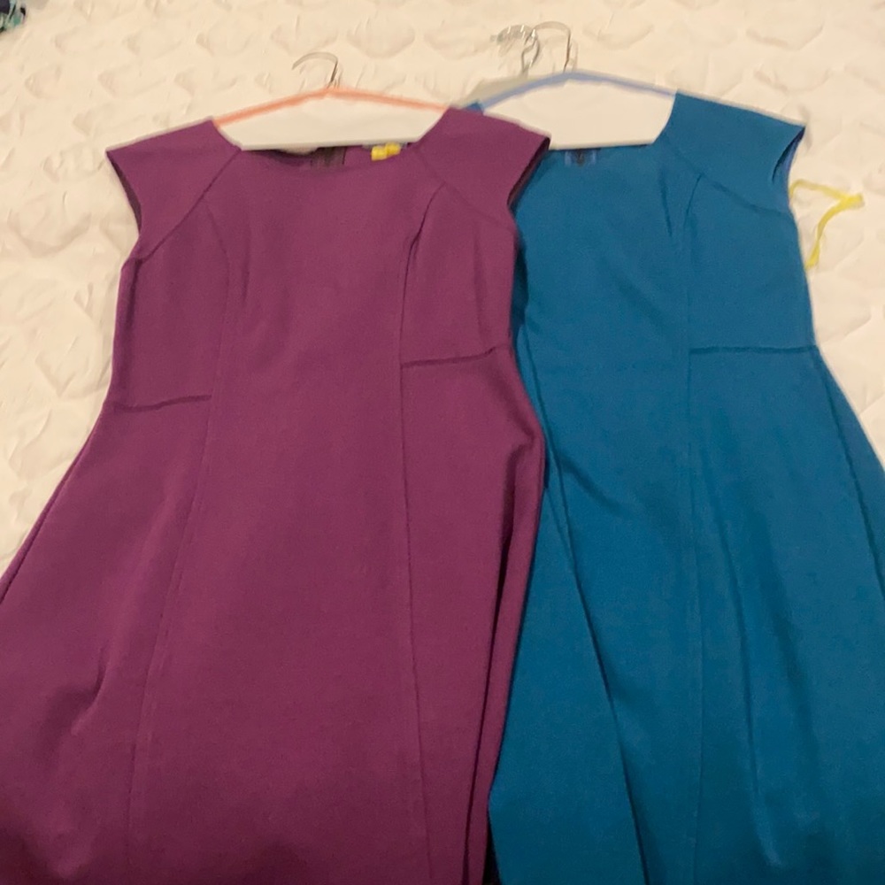 Figure fitting DNKY dress